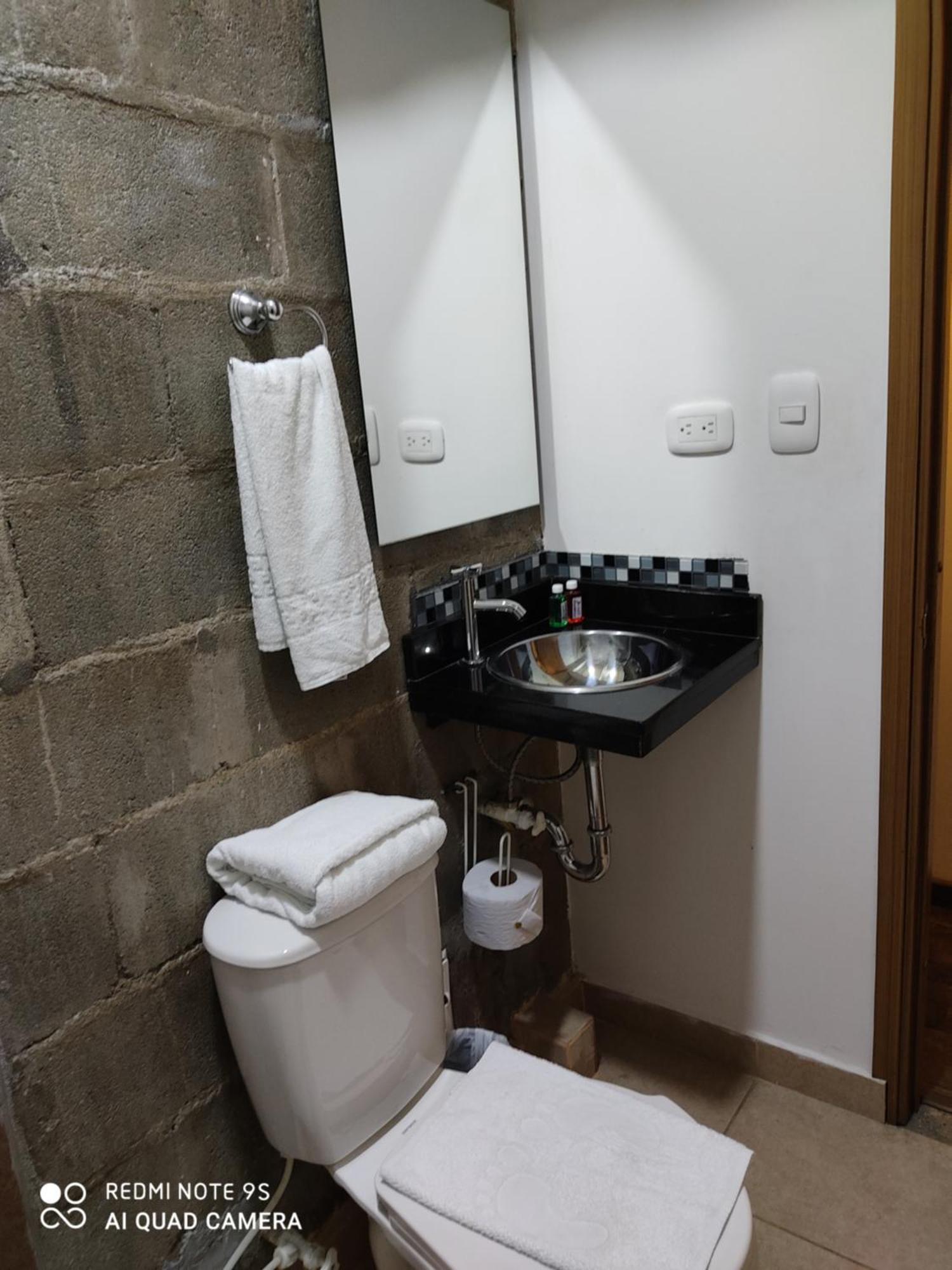 Alojamiento Carriquí Pereira Extérieur photo